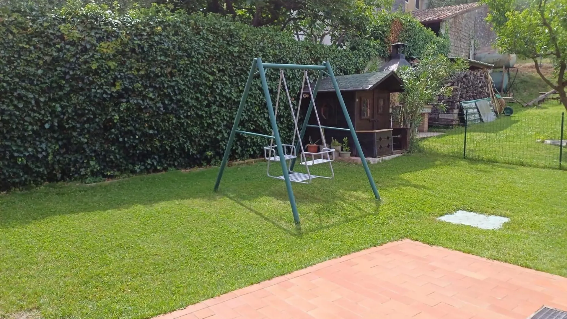 La Casa Rossa Tra Lago E Montagna Garage Wi-Fi Costermano 0*,  İtalya
