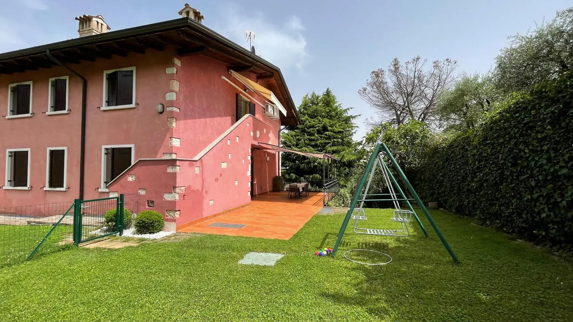La Casa Rossa Tra Lago E Montagna Garage Wi-Fi Costermano Daire